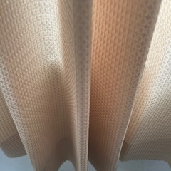 薄いカーテンの画像