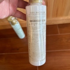 トリートメントヘアフレグランス2本セット（お取り置き中）の画像