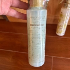 トリートメントヘアフレグランス2本セット（お取り置き中）の画像