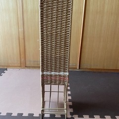 トイレットペーパー入れ