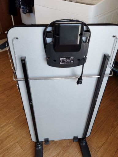 東芝ズボンプレッサー