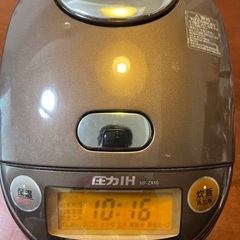 象印　炊飯器　NP-ZA10（5.5合）2015年製の画像