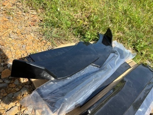 凡用フロント、サイドセットスポイラー