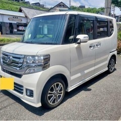 ホンダ　N-BOX カスタム　２０１５年　２年車検付