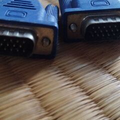 パソコンのディスプレイケーブル 青の画像