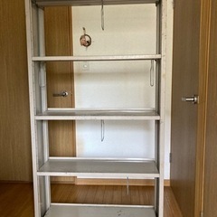 スチール本棚