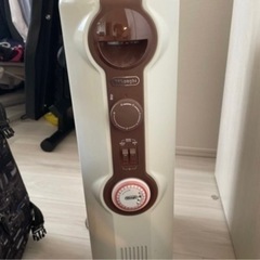 デロンギ　オイルヒーター　JR0812-BR