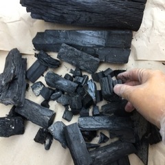 備中炭　1.6kg  無料で差し上げますの画像