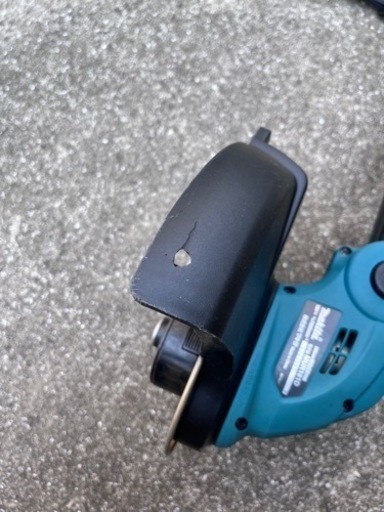makita 18V充電式草刈機 MUR181D