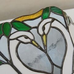 【ご購入者様 決定済み】 ステンドグラス 壁掛けライト 幅36×奥11×高25cm 白鳥 鳥 ブランケットライト 照明 点灯確認済み 札幌市 清田区 平岡 ご購入者様 決定済み】 ステンドグラス 壁掛けライト 幅36×奥11×