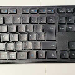 【中古】ELECOM製　無線薄型フルキーボード＆マウス（TK-FDM110MBK）の画像