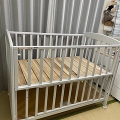 KATOJIベビーベッドの画像
