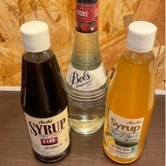 【取り引き終了】本日引取りのみ値下げ！！ウィスキー、リキュール、カフェパ写真全部の画像