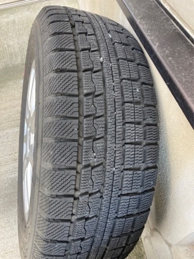 冬用タイヤ　２１５／６５Ｒ１６ホイール付き4本
