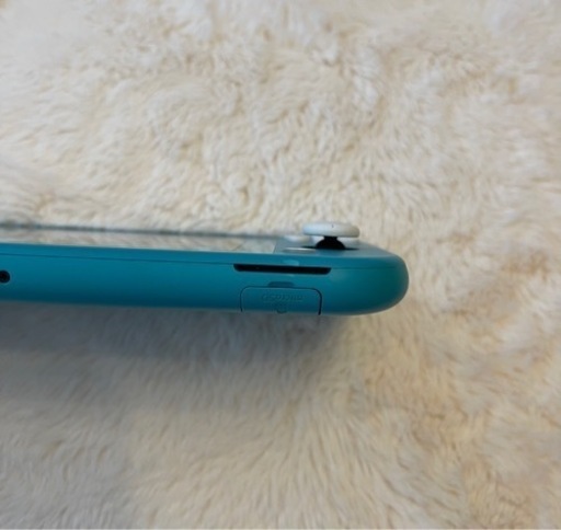 任天堂　Switch Lite