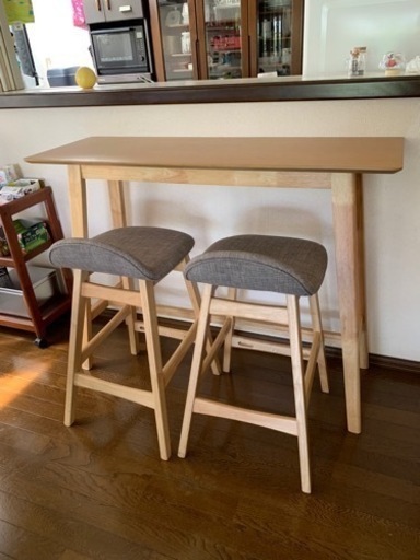 カウンターテーブル、ハイチェアー、ダイニング