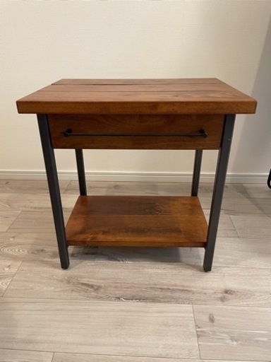 【ACME Furniture】サイドテーブル