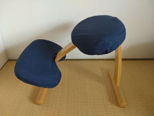 バランスチェア（サカモトハウス）