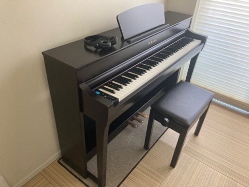 ヤマハ電子ピアノ★CLP-735R★21年製★美品★防音マット付