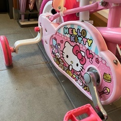 【お値下げ】幼児用自転車&ヘルメット　使用数回の画像