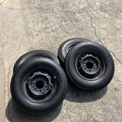 195/80R15 107/105  スタッドレス　4本