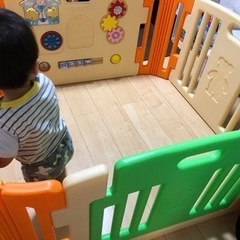 ベビーサークル　ベビーゲートの画像