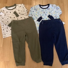 完売★ 121.ユニクロ　パジャマ　100