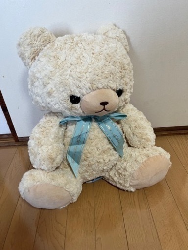 くま ぬいぐるみ