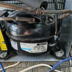 Dometic CB 40 キャンピングカー ビルトイン 冷蔵庫 船の画像