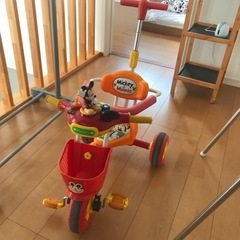 ミッキーマウス　三輪車の画像