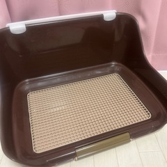 子犬お迎え用　色々セット（中古）キャリーケース　トイレ　しつけスプレーの画像