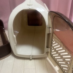 子犬お迎え用　色々セット（中古）キャリーケース　トイレ　しつけスプレーの画像