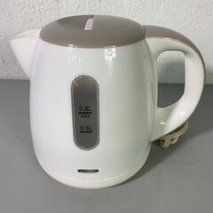 ✨🔔期間限定・特別価格🔔✨電気ケトル　PCM-A060　0.6リットルの画像