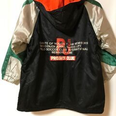 サイズ130   フード付きリバーシブルジャンバー　防寒着　の画像