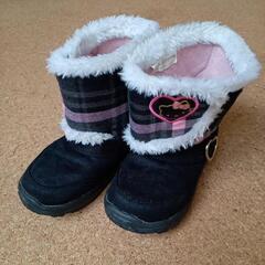 キティちゃん冬用ブーツ