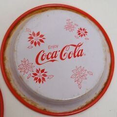 CocaCola 金属製コースター 円形 2種類 9枚セット サンタ クリスマス 1994 レッド グリーン コカコーラ  札幌市 清田区 平岡の画像