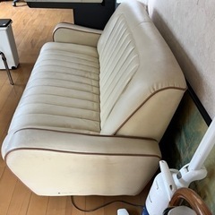 取引中　2人がけソファーの画像