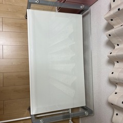 ガラス　ローテーブルの画像
