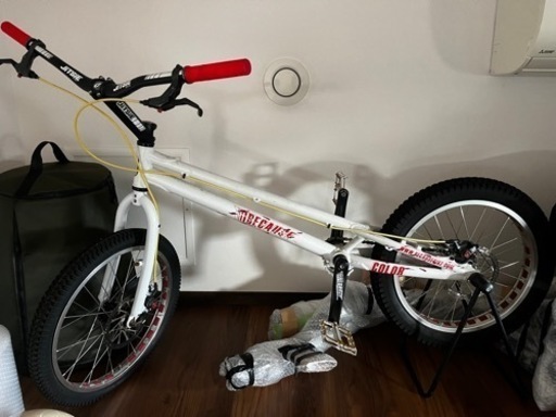 トライアル自転車　20インチ