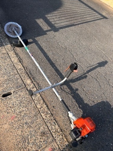 草刈機　マルヤマ　KC26NX  程度良好