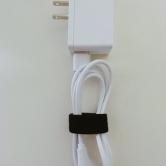 【ｱﾘｶﾞﾄｳｺﾞｻﾞｲﾏｽ( ᴗˬᴗ)】ポケトーク ゴールド 翻訳機 充電器付 W1PGGの画像