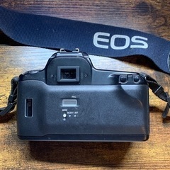 フィルムカメラEOS 1000QD の画像