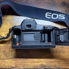 フィルムカメラEOS 1000QD の画像