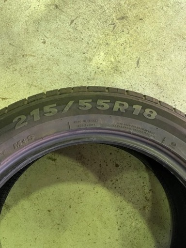215/55R18 2本　中古