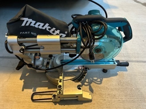 マキタ スライド丸のこ LS0717FL 190mm