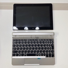 NEC LaVie Tab W PC-TW710T2Sの画像