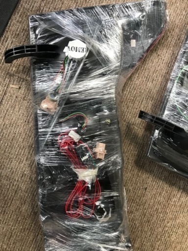 アルファード10後期LEDテールランプ