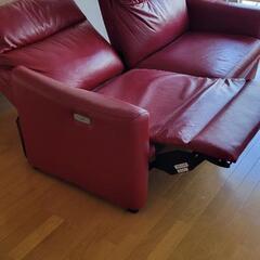 赤いレザーソファ ニトリ　Nストラス 幅140cm]2人用電動本革リクライニングソファ (Nストラス 1M) 【配送員