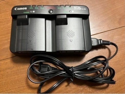 CANON バッテリーチャージャー　LC-E4