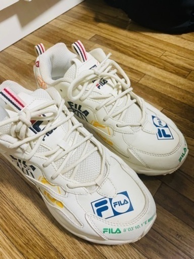 FILA スニーカー　24サイズ+ オバジC酵素洗顔パウダー21個